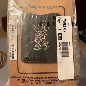 NEW Coach xDisney Minnie Phone Wallet BlackF30853